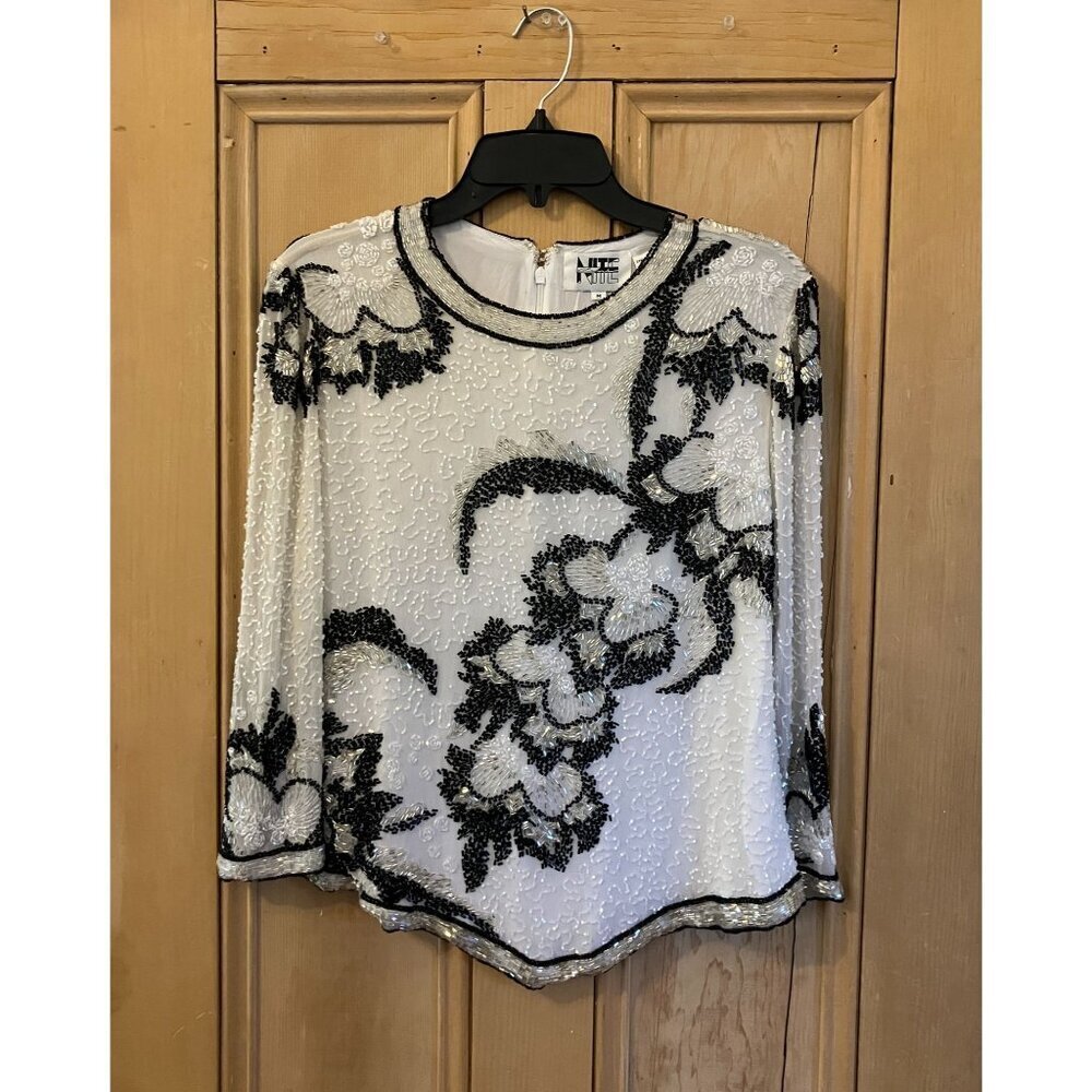 Nite Line Womens Vintage 90s 100% Silk Beaded Top Size Medium White Black FA EXC